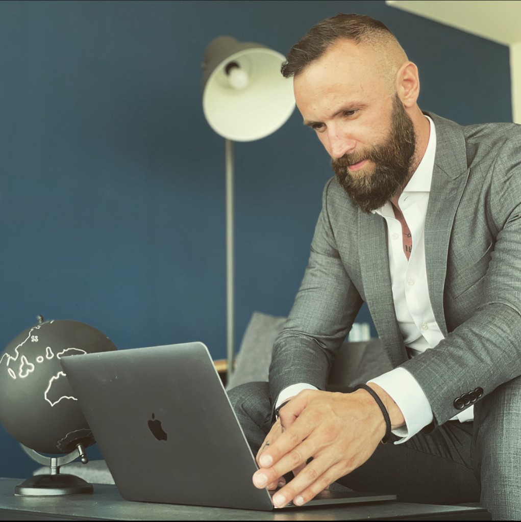 Workspace und Arbeitsplatz Finity In Webdesign München