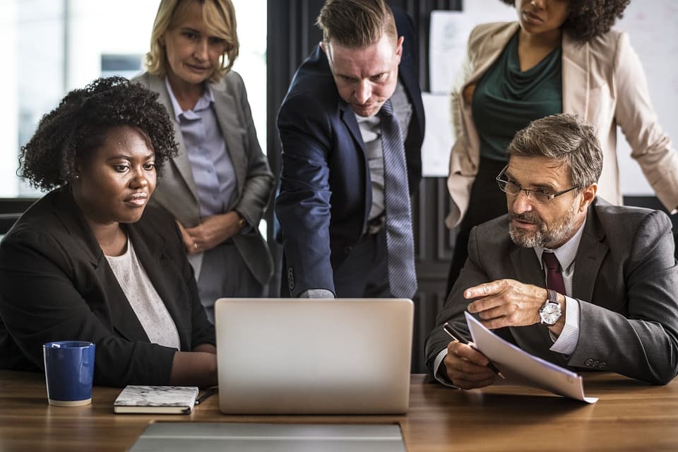 Analytics‑Dashboard – technische SEO‑Kennzahlen im Überblick